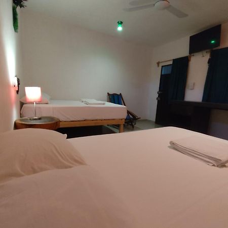 Alojamiento Ya'Ax Nah Playa del Carmen Eksteriør billede