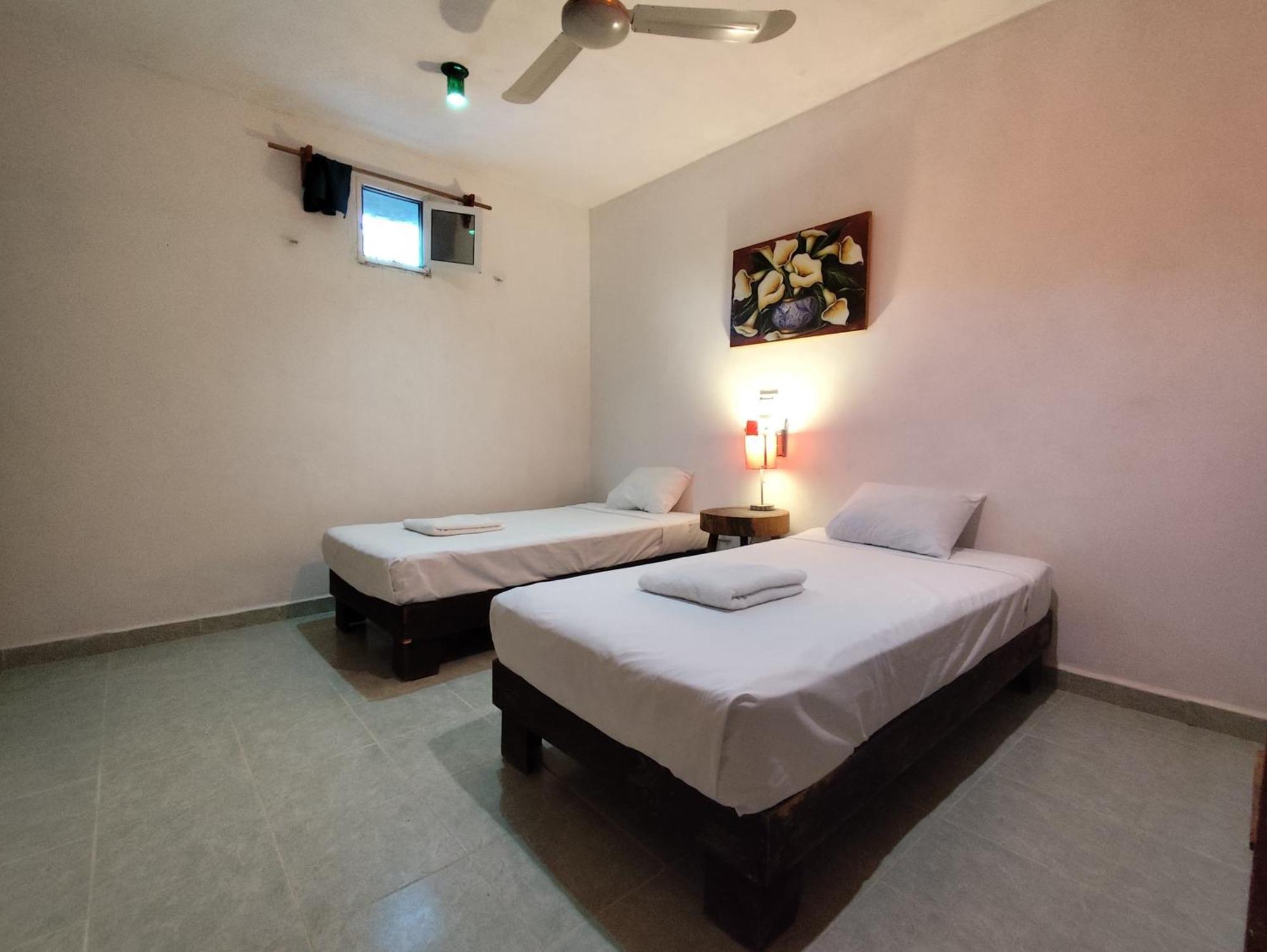 Alojamiento Ya'Ax Nah Playa del Carmen Eksteriør billede