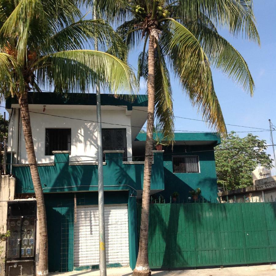 Alojamiento Ya'Ax Nah Playa del Carmen Eksteriør billede